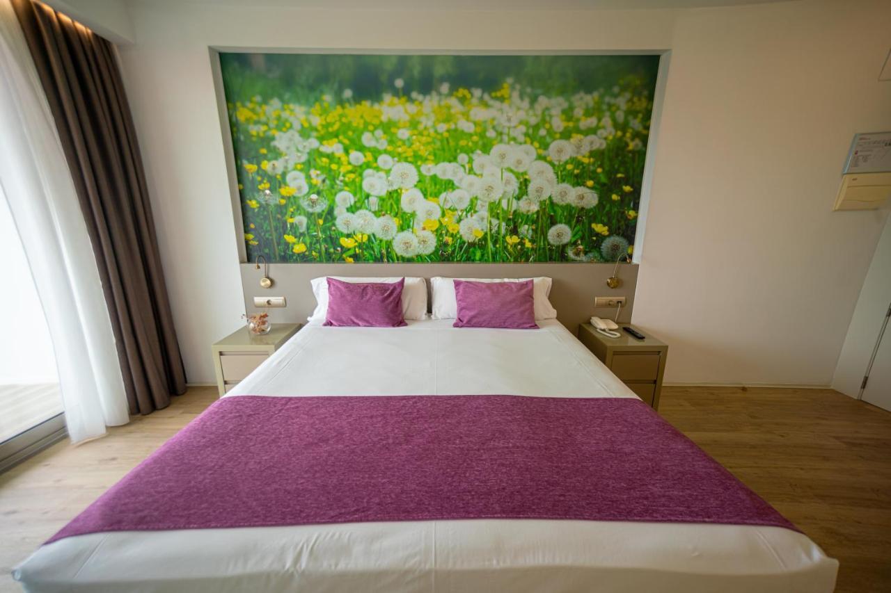 Hotel Jardin De Bellver 奥罗佩萨德尔马 外观 照片