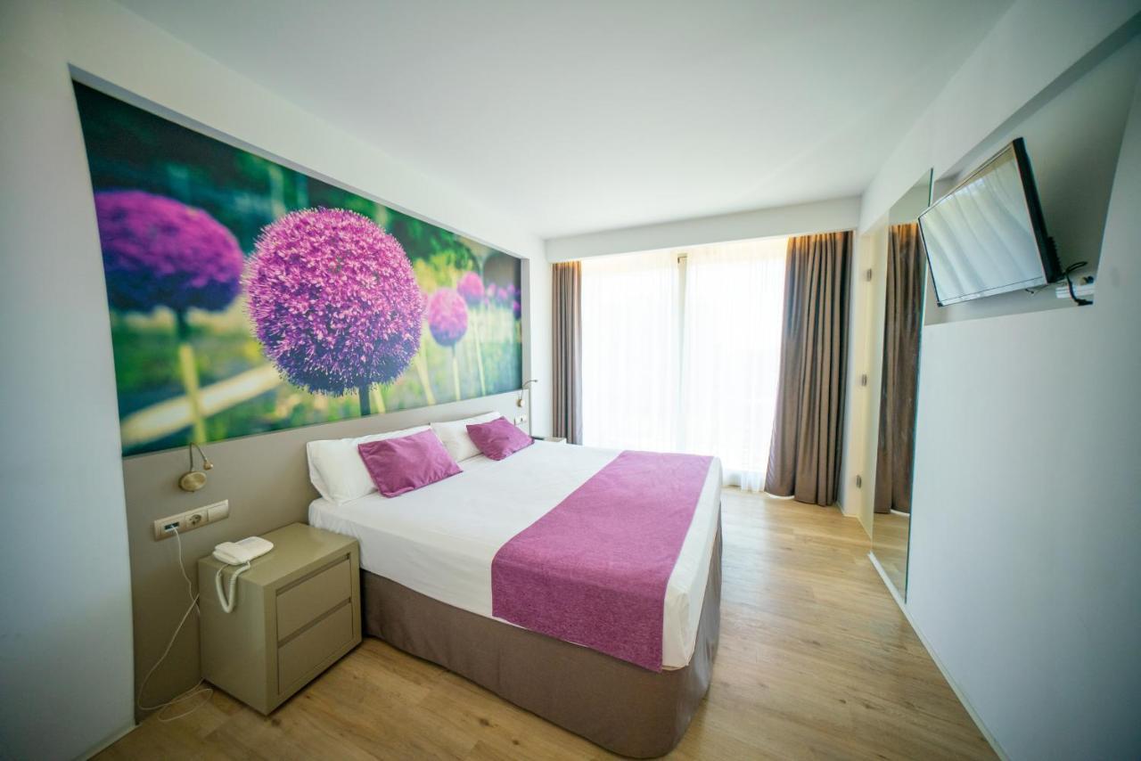 Hotel Jardin De Bellver 奥罗佩萨德尔马 外观 照片